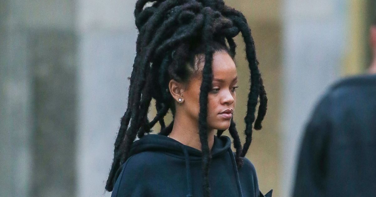 Rihanna change de tête : les maxi dreadlocks sont de retour - Purebreak