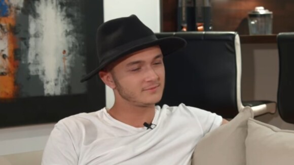 Lakhdar (La Villa des Coeurs Brisés 2) snobé par Les Anges 9 : "Ça m'a vexé et énervé"