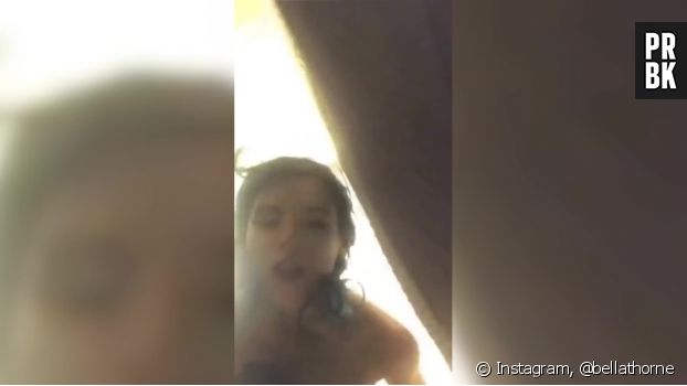Bella Thorne : après Snapchat, elle dévoile ses seins en live sur Instagram