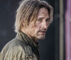 Josh Holloway dans Colony
