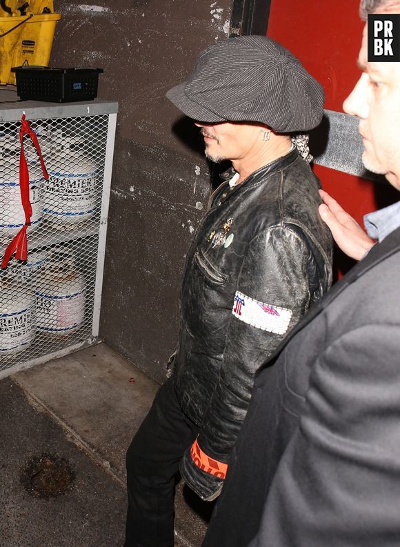 Johnny Depp très amaigri à la soirée d'anniversaire de Lady Gaga !