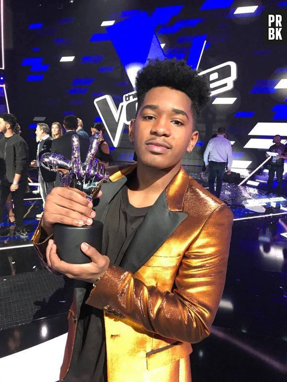 Lisandro Cuxi sacré gagnant de The Voice 6