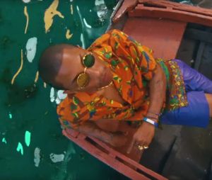 Clip "Feels" : Calvin Harris, Katy Perry, Pharell Williams et Big Sean réunis dans un décor tropical