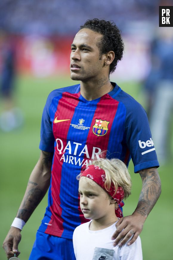 Neymar : son fils Davi Lucca da Silva Santos est trop mignon !