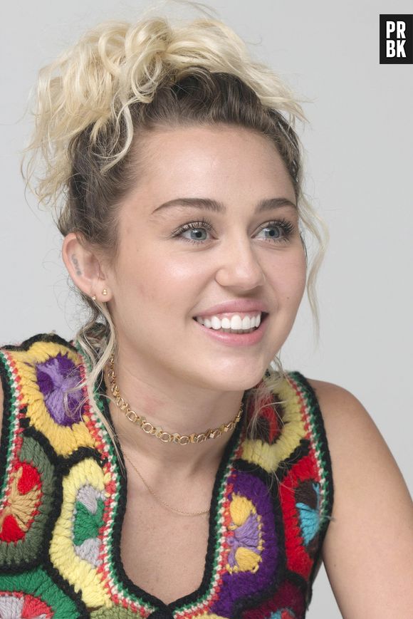 Miley Cyrus, Kristen Stewart : des photos d'elles nues dévoilées 