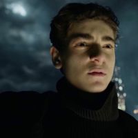 Gotham saison 4 : David Mazouz (Bruce) rêve de devenir Robin au cinéma