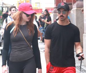 Joe Jonas et Sophie Turner (Game of Thrones) bientôt le mariage : ils confirment être fiancés !