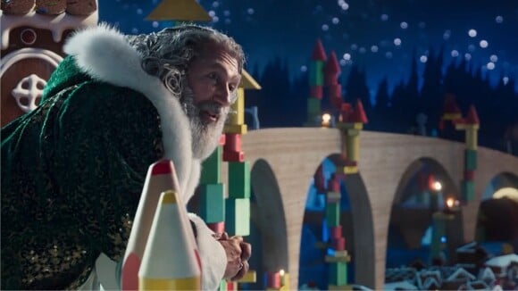 Santa & Cie : Alain Chabat doit sauver Noël dans une bande-annonce féeriquement drôle
