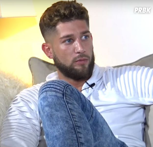 Paga (Les Marseillais) a oublié Adixia : "Je suis avec une fille extraordinaire"