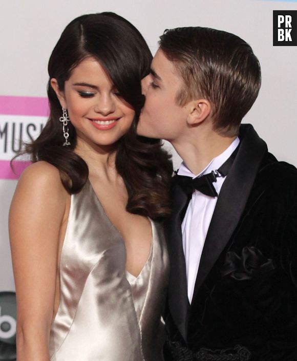 Justin Bieber et Selena Gomez séparés pour Noël : découvrez pourquoi !