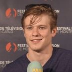 Lucas Till en interview pour MacGyver : la série originale ? "Ce n'était pas mon truc"