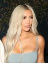 Kim Kardashian s'affiche seins nus sur Instagram !