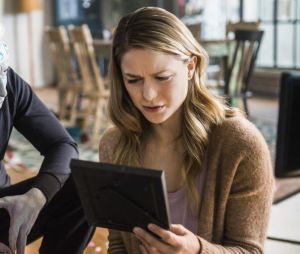 Supergirl saison 3 : Kara et Brainiac 5 sur une photo de l'épisode 10