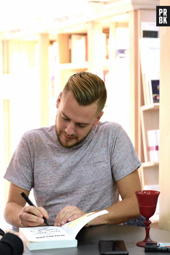 Jeremstar au coeur d'une polémique sordide : "effondré", il aurait "suspendu son activité" avec Les Terriens du Dimanche !