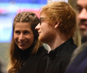 Ed Sheeran fiancé à sa copine Cherry Seaborn : le chanteur annonce la bonne nouvelle en photo sur Instagram !