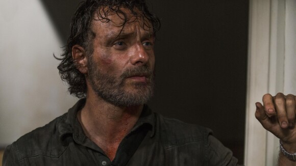 The Walking Dead saison 8 : la famille du cascadeur mort porte plainte contre AMC