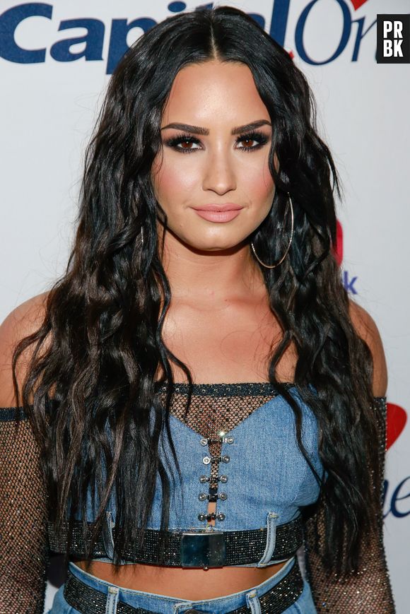 Demi Lovato offre des séances de thérapie à ses fans
