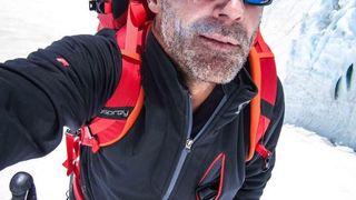 Mike Horn embarque Bernard de la Villardière pour le lancement de Cap Horn, sa nouvelle émission
