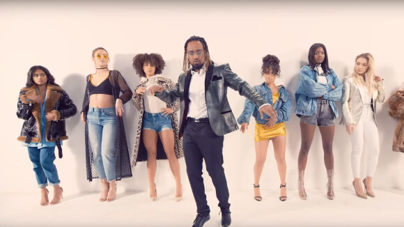 Clip "Elvira" : Alonzo entouré de ses conquêtes qui lui ont "toutes dit non"