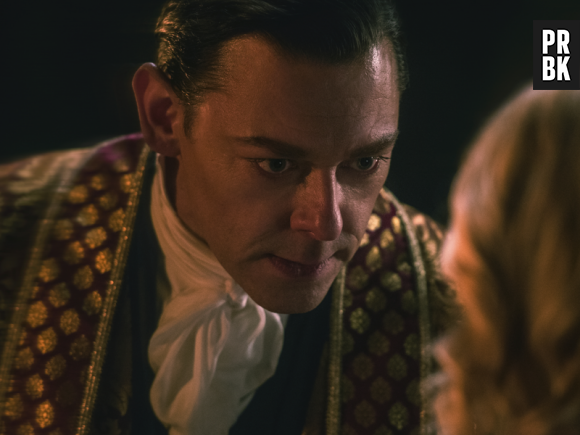 Les nouvelles aventures de Sabrina : Richard Coyle joue le Père Blackwood