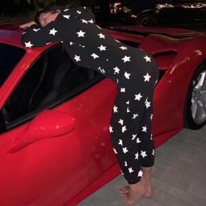 Kris Jenner gâtée par sa fille Kylie Jenner : elle lui a offert une Ferrari en cadeau d'anniversaire !