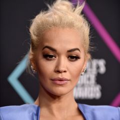Rita Ora se confie sur sa bisexualité : "je savais que ce serait un choc pour les gens"