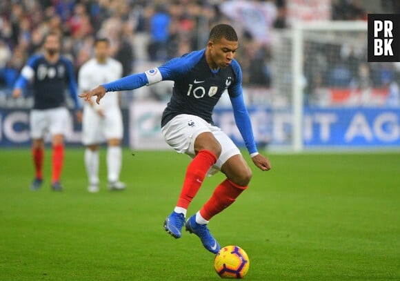 Kylian Mbappé a 20 ans : le champion du monde n'a "pas l'impression de faire quelque chose d'extraordinaire".