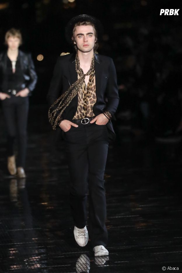 L'imprimé léopard sur le défilé Saint Laurent.