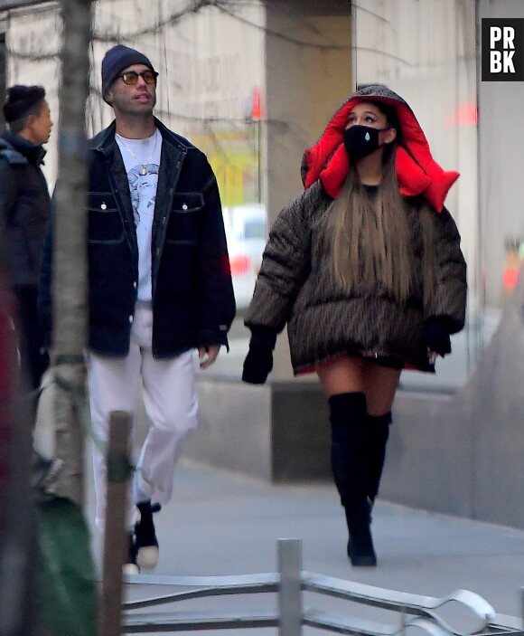 Ariana Grande en compagnie de Ricky Alvarez dans les rues de New York