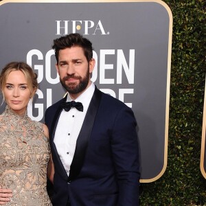 Emily Blunt et John Krasinsky sur le tapis rouge des Golden Globes le 6 janvier 2019