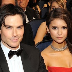 Nina Dobrev et Ian Somerhalder amis : la star de The Vampire Diaries se confie sur l'évolution de leur relation.