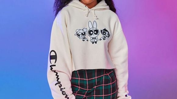 Les Super Nanas x Champion : la collab girly et streetwear pour leur anniversaire