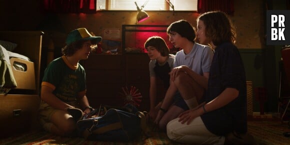 Stranger Things saison 3 : Dustin, Will, Mike et Eleven sur une photo
