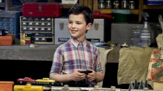 Young Sheldon : les personnages dans la série VS dans The Big Bang Theory