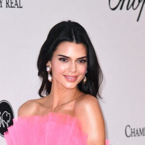 Festival de Cannes 2019 : Kendall Jenner au gala de l'amfAR