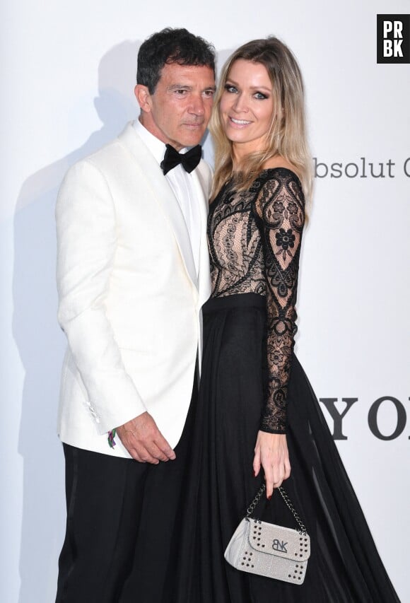 Festival de Cannes 2019 : Antonio Banderas et sa compagne Nicole Kimpel au gala de l'amfAR