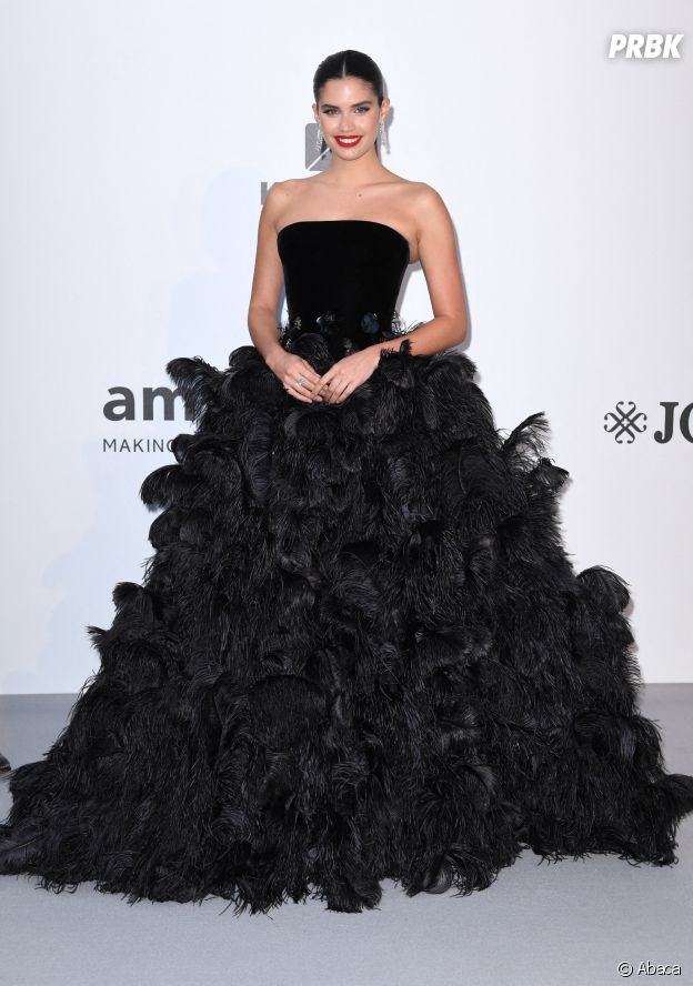Festival de Cannes 2019 : Sara Sampaio au gala de l'amfAR