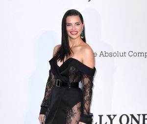 Festival de Cannes 2019 : Adriana Lima au gala de l'amfAR