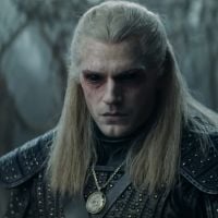 The Witcher : Henry Cavill (Geralt) impressionne dans une bande-annonce épique