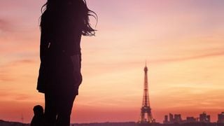 Indila revient après 5 ans d'absence avec "Parle à ta tête" ?