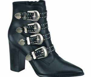Rita Ora x Deichmann : la collaboration de chaussures stylées pour la rentrée