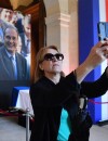 Hommage à Jacques Chirac : des selfies devant le cercueil indignent et choquent les internautes