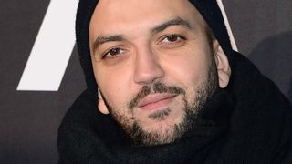 Jhon Rachid : "angoisses", "silence"... il se confie sur son enfance en foyer