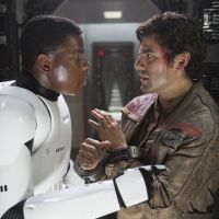 Star Wars 9 : Finn et Poe en couple ? Les acteurs et J.J. Abrams se confient