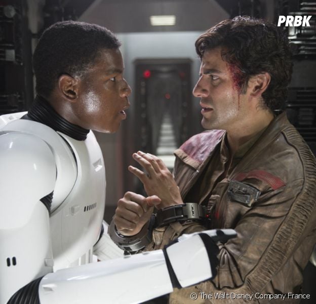 Star Wars 9 : un couple gay entre Finn et Poe ? Les acteurs et J.J. Abrams se confient