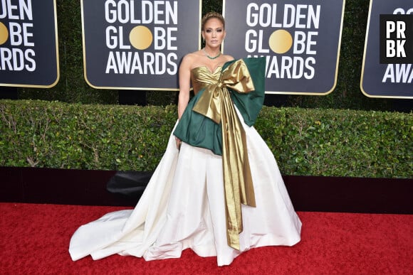 Jennifer Lopez sur le tapis rouge des Golden Globes 2020 le 5 janvier à Los Angeles