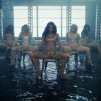 Les Pussycat Dolls font grimper la température dans leur clip "React" ?