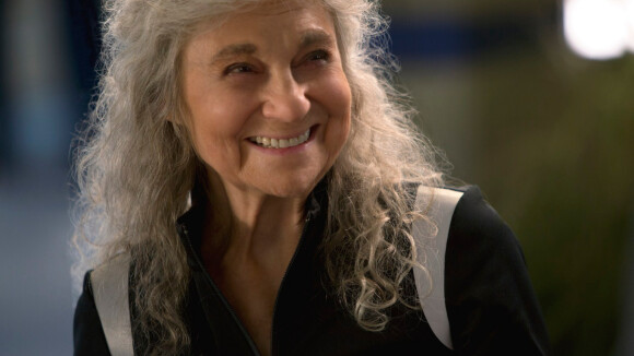Hunger Games : Lynn Cohen (Mags) est décédée, les acteurs lui rendent hommage