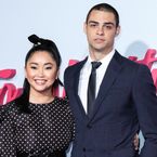 Lana Condor et Noah Centineo soutiennent Black Lives Matter en lisant des scènes de leurs films