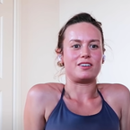 Captain Marvel : Brie Larson dévoile son entrainement en confinement et c'est douloureux